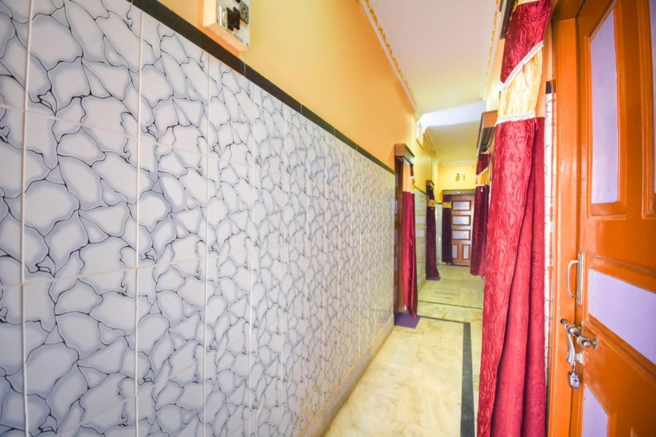 Anirudha Guest House 디가 외부 사진